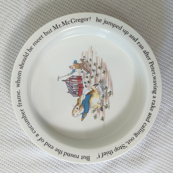 Vintage Peter Rabbit by Beatrix Potter Nursery Set by Wedgwood - 3 pieces - Picture 2 of 12